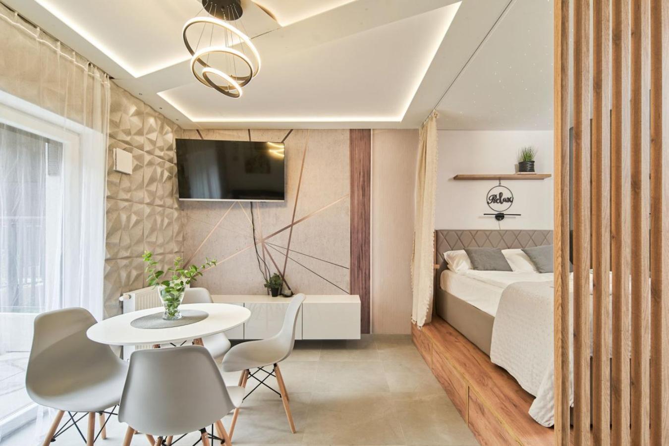 Apartment Cumbia Garden Breslavia Esterno foto